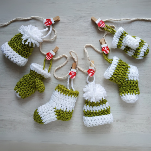 Christmas Ornaments Crochet Pattern