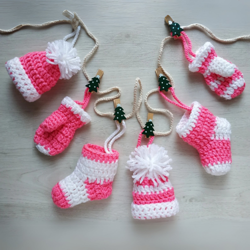 Christmas Ornaments Crochet Pattern